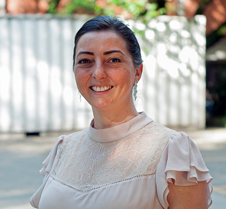 Alicia Krikorian Daveloza