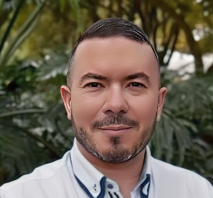 P. Edward Andrés Posada Gómez