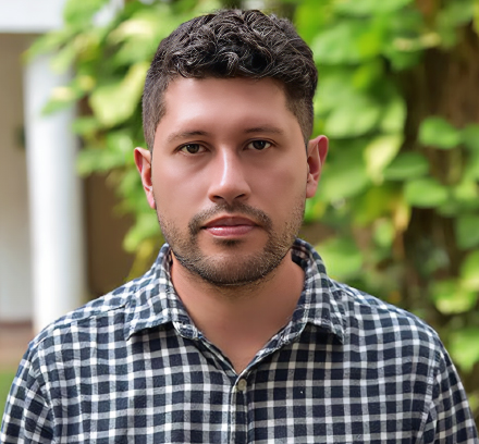 Joan Leandro Reyes Ramos