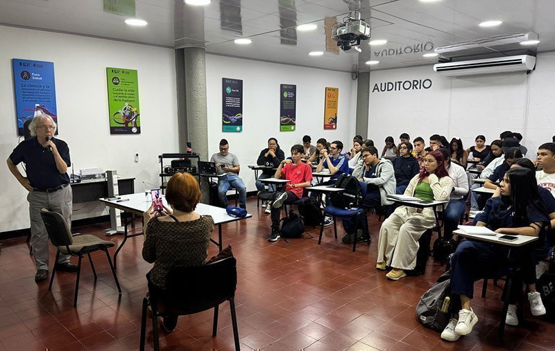 Intervención con los estudiantes de UPB Palmira