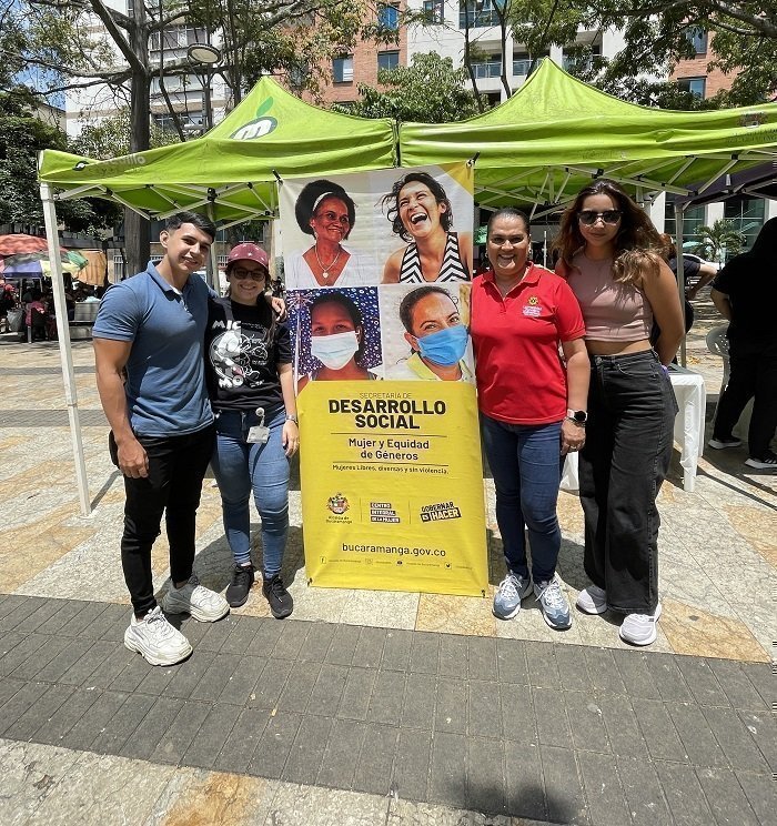 Foto Tipo In 7 toma