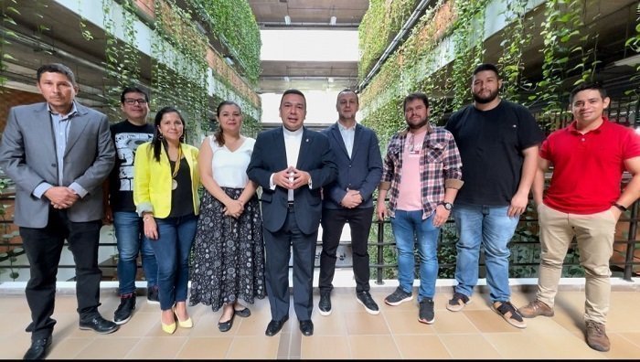 Foto tipo In1 Maestría en Materiales UPB