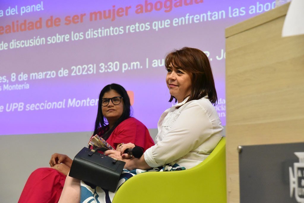 atalia López Fuentes, Carmen Diz Muñoz, Katherine Hernández Tirado y Luisa Fernanda Madrid Botero intervinieron como invitadas del panel.