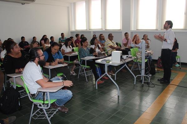 Socialización de la estrategia “1, 2, 3, contemos una nueva historia” en la Universidad Pontificia Bolivariana.