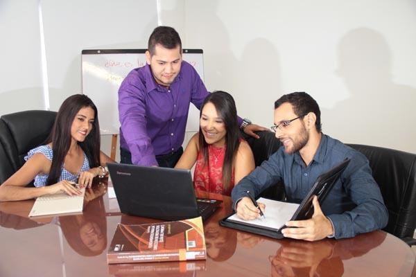 Especialización, Gerencias, UPB.