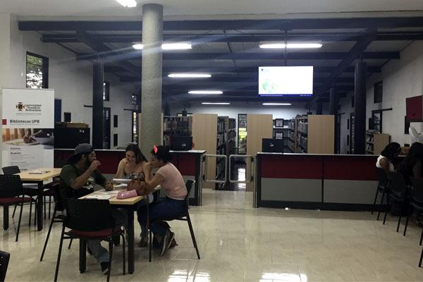 Espacio renovado Biblioteca