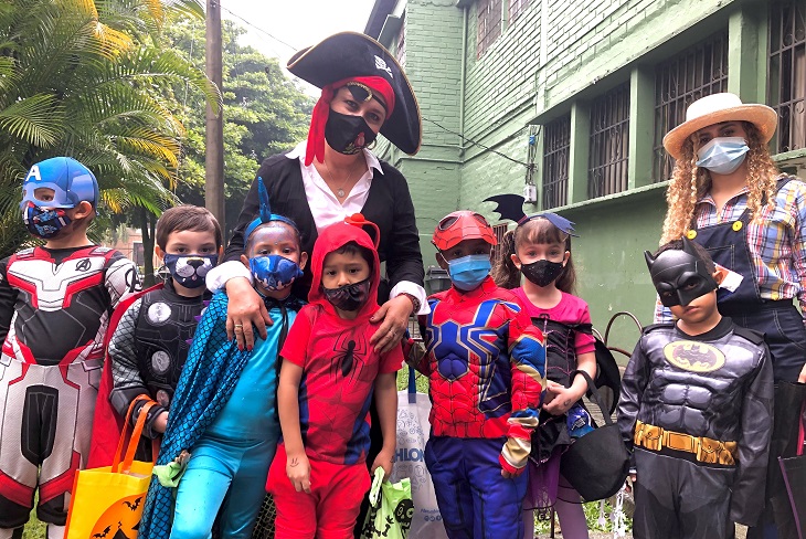Desfile de Sueños y Fantasías en el Colegio de la UPB
