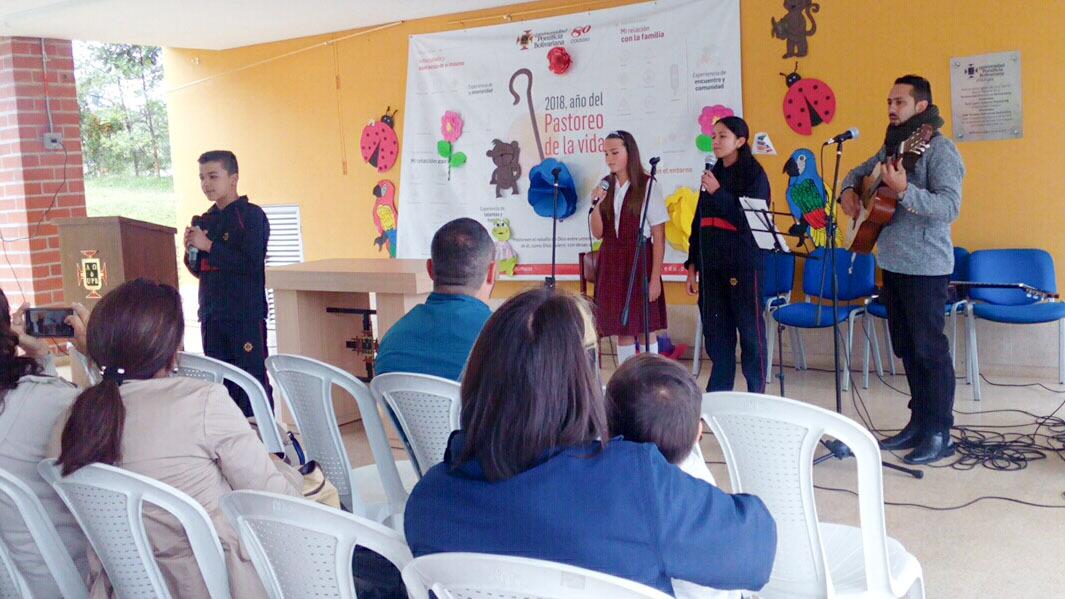 Homenaje a las madres de la Sede Marinilla