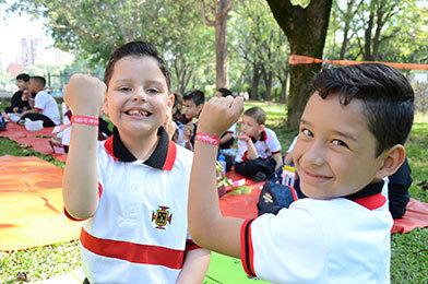 Manual y Comité Escolar de Convivencia